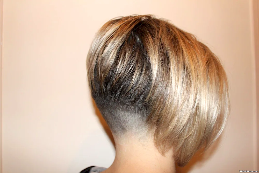 Victoria Beckham bob haircut