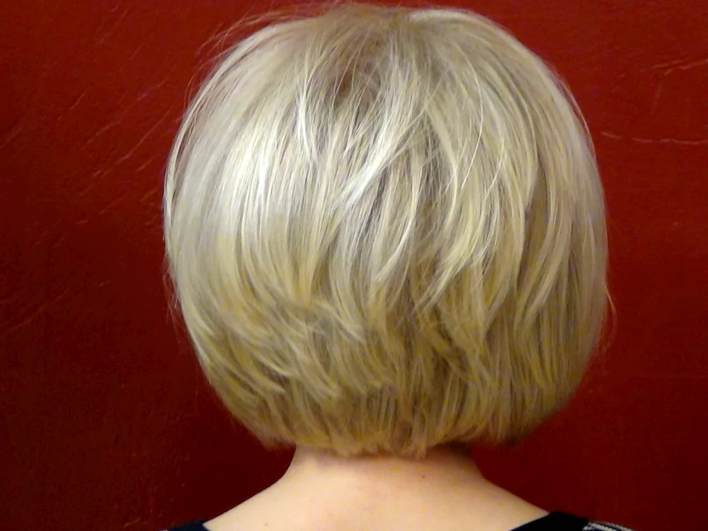 Graduated Cascade Bob haircut