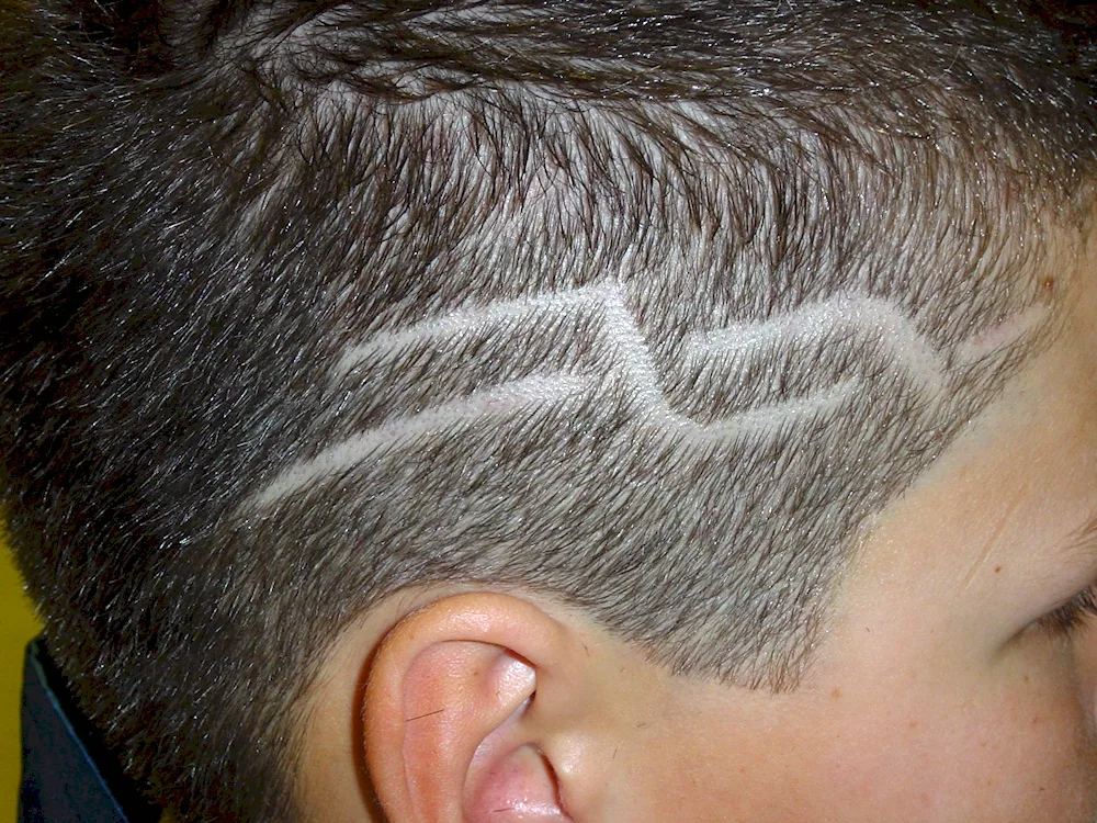 Patterned haircut