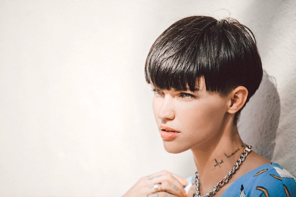 Potty Leg Haircut for Women