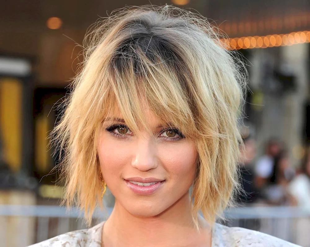 Jessica Alba bob haircut