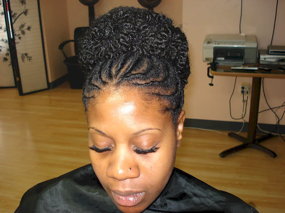 Afro curls on braids