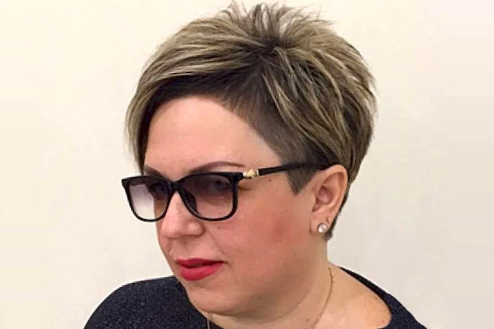 Angelika Grechkina Short Haircuts