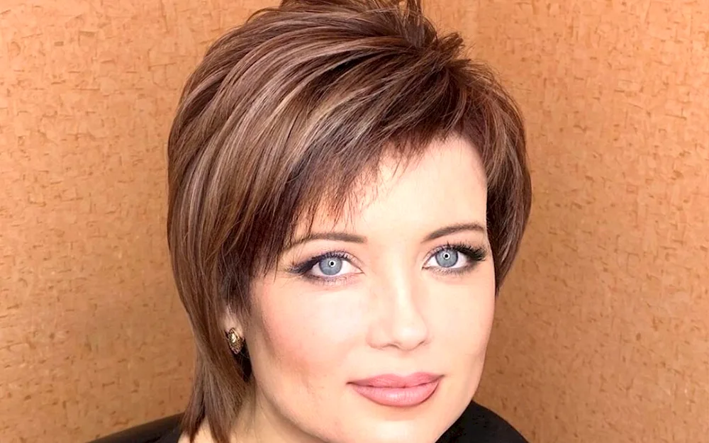 Stylish hairstyles for women