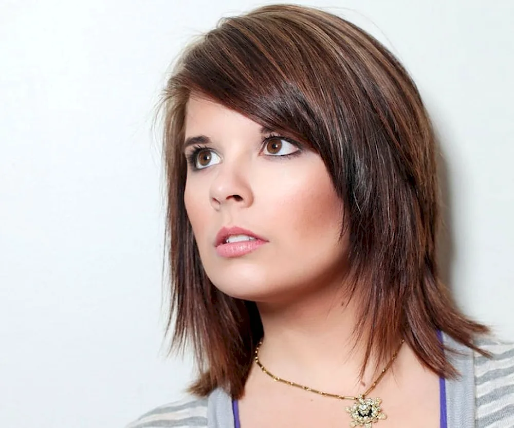 Cascade half-length haircut