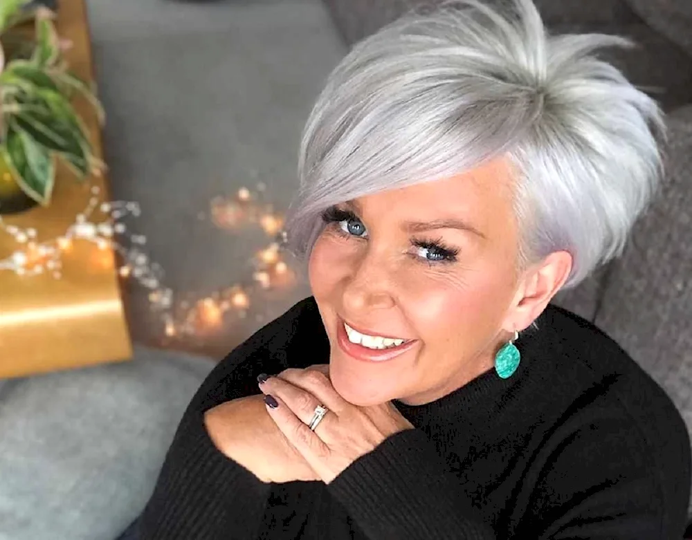 Pixie short haircut for grey hair