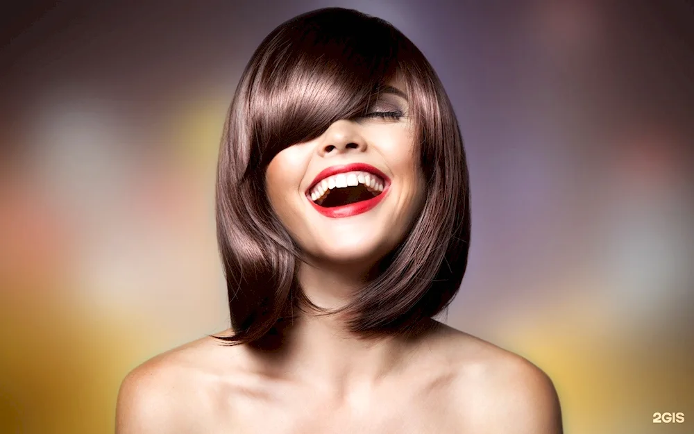 Women's haircuts with bangs
