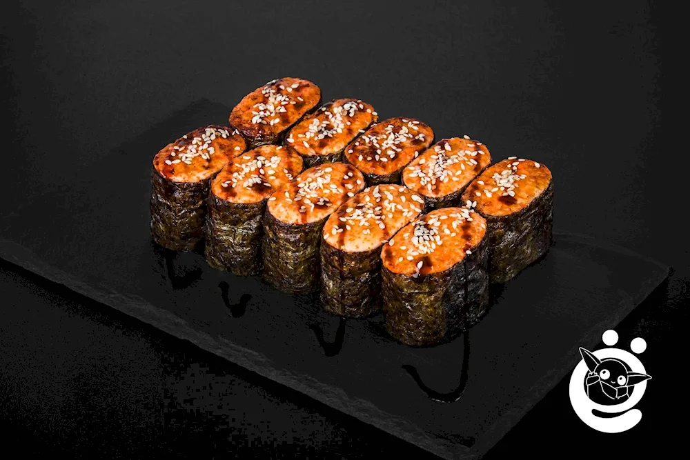 Baked roll in nori