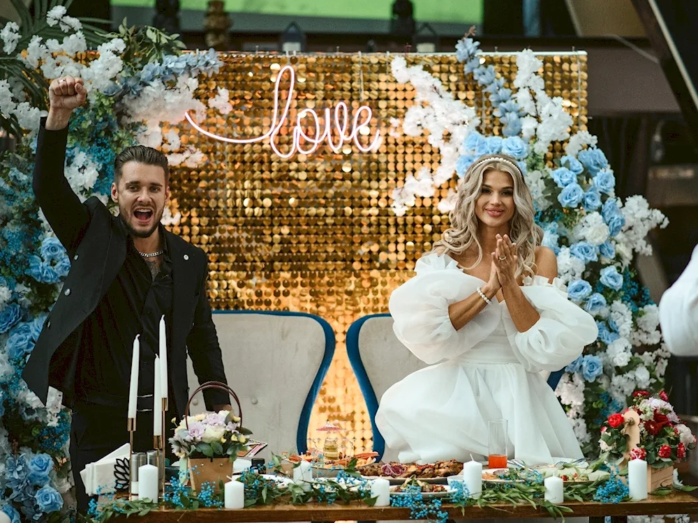 Bigrina Anastasia and Romashov