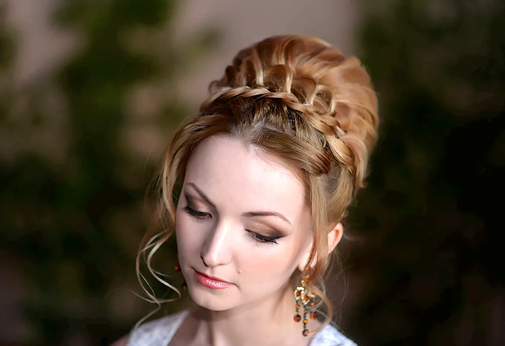 Evening hairstyles for girls