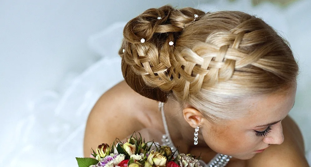 Dutch half-crown braid