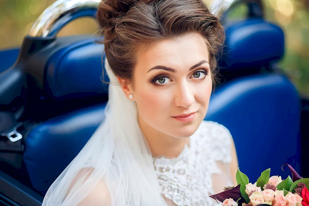 Hairstyles for wedding daughters