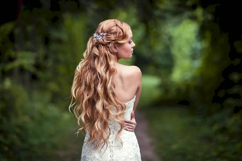 Wedding hairstyles for long hair