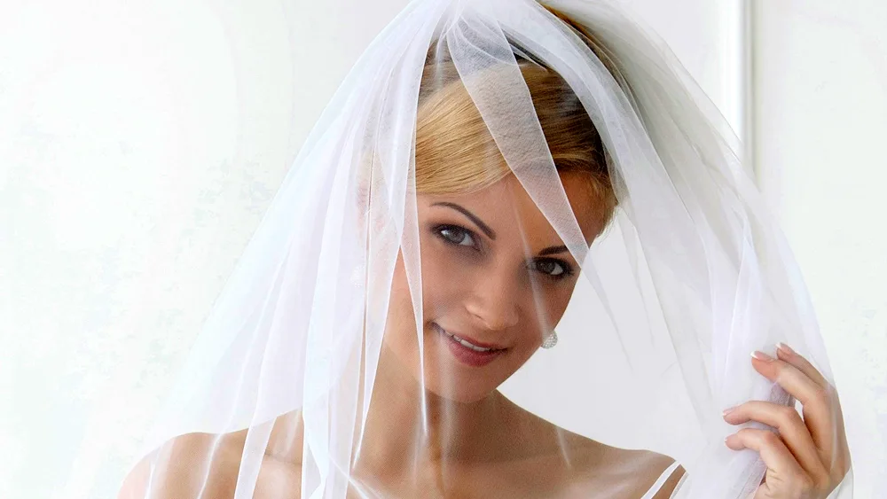 Wedding hairstyles with veil