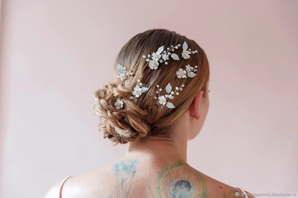 Eastern ponytail Anna Komarova