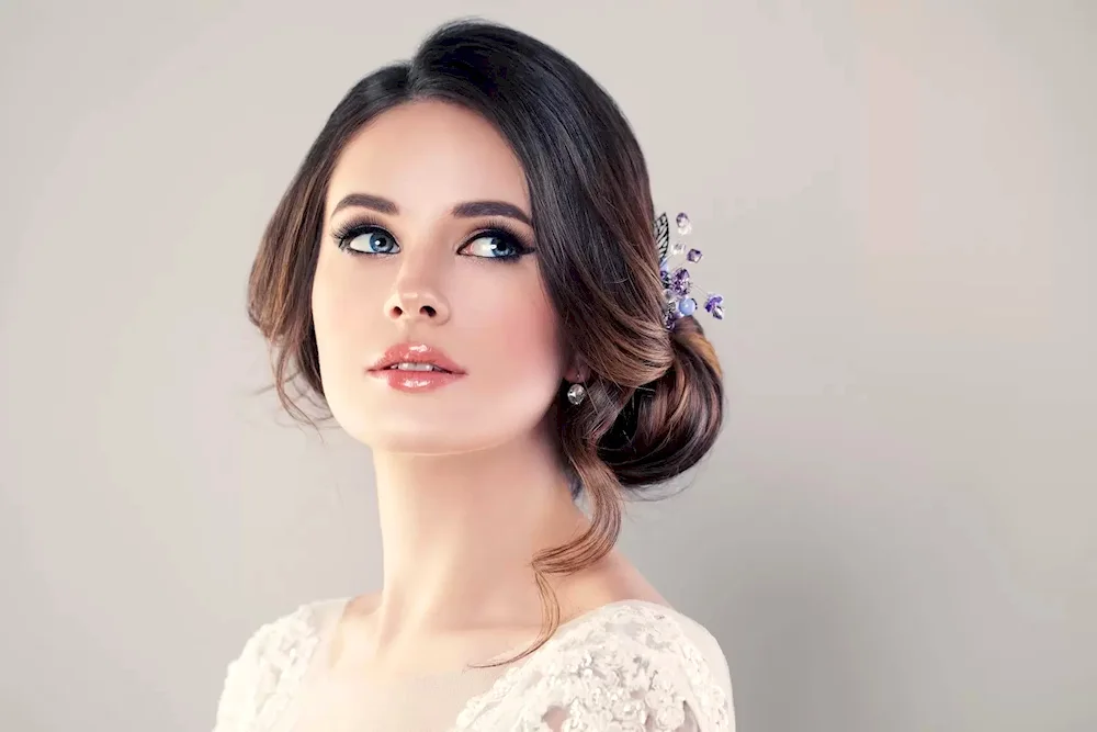 Bride's hairstyles with veil
