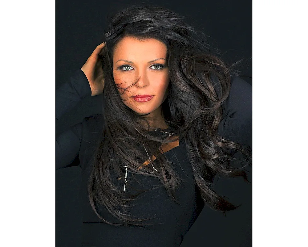 Sveta singer 2023