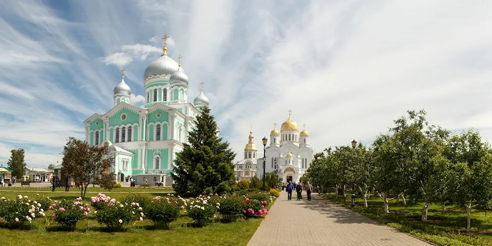 Saint Trinity Seraphim-Diveyevsky Monastery