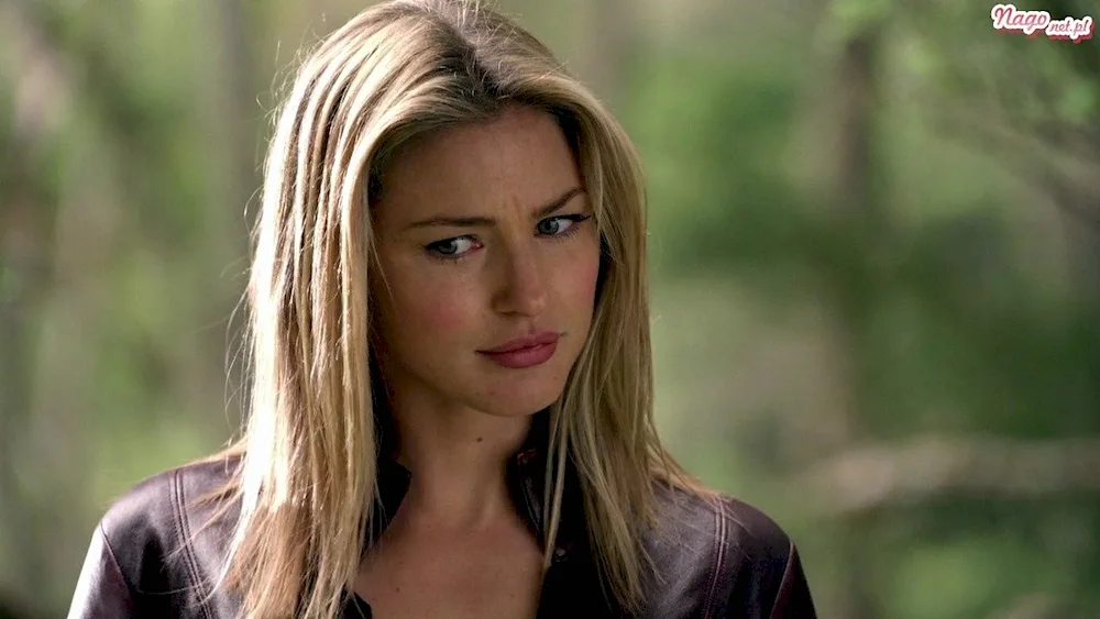 Tabrett Bethell