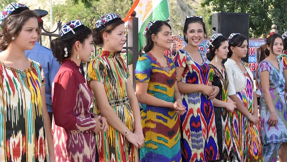 Tajikistan orsi Milli.