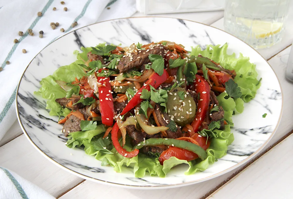 Thai beef salad