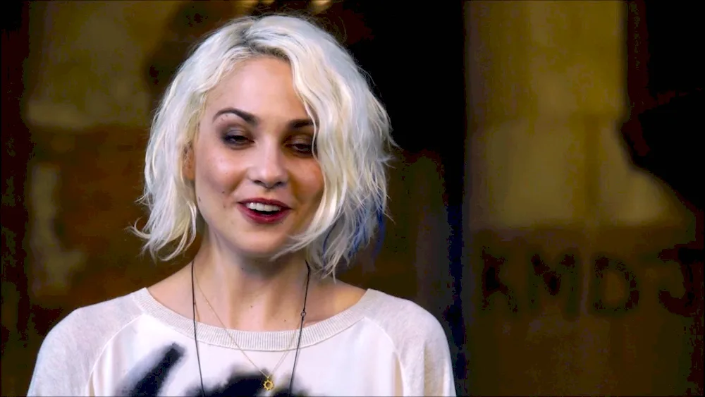 Tuppence Middleton Maxime