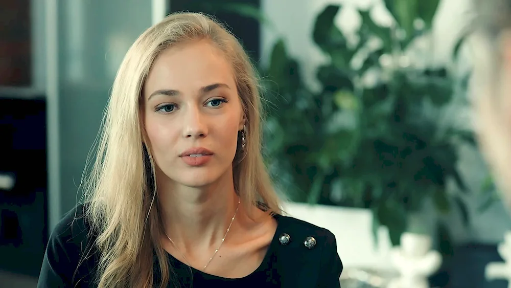 Anna Ukolova in the TV series Clinic of Happiness