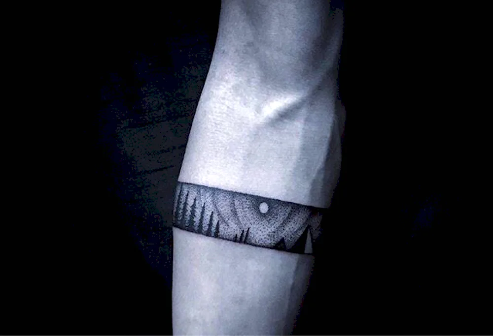 Tattoo stripes