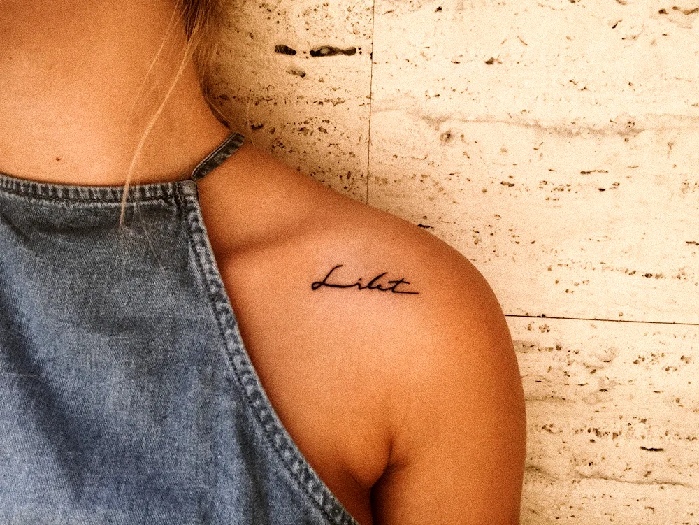 Clavicle tattoo for girls