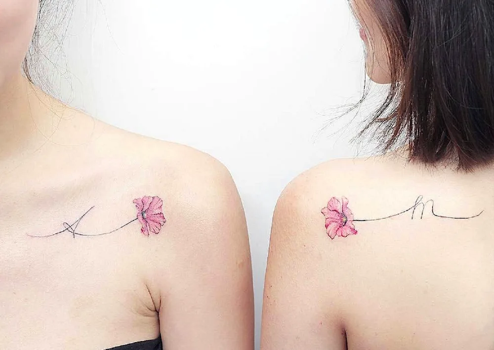 Tattoo on collarbone