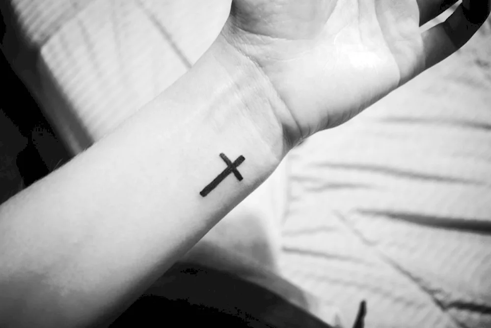 Tattoo cross