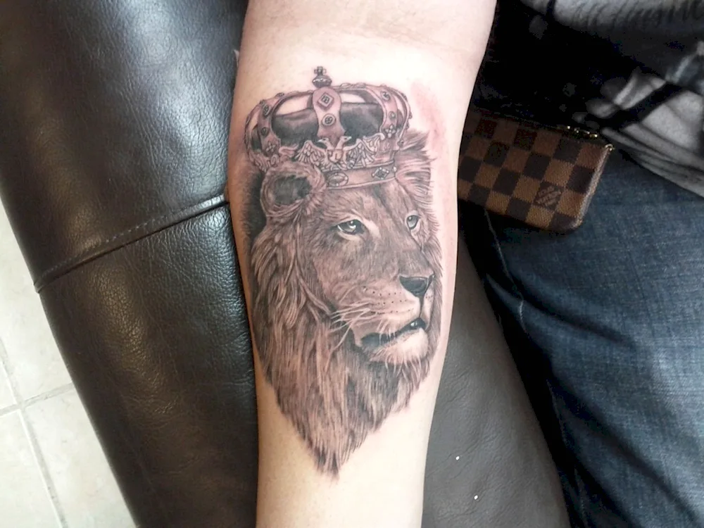 Tattoo Lion