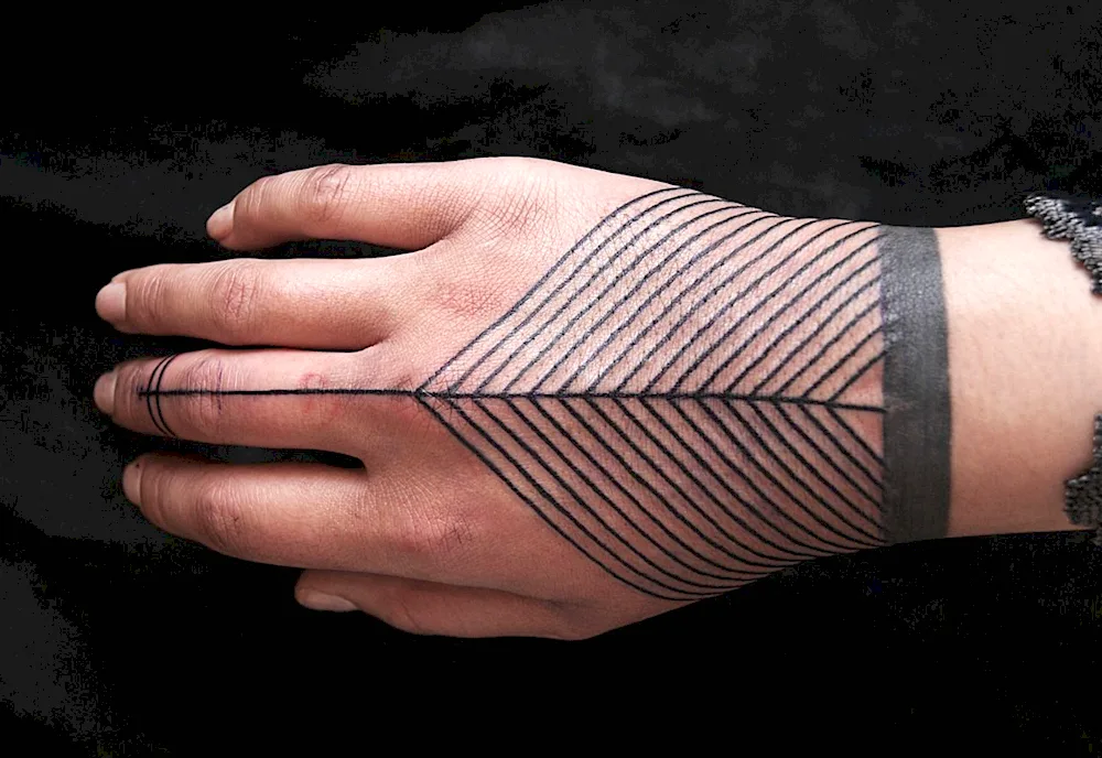 Tattoo lines