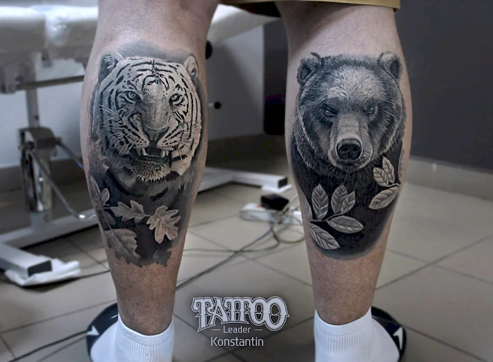 Tattoo on the bear