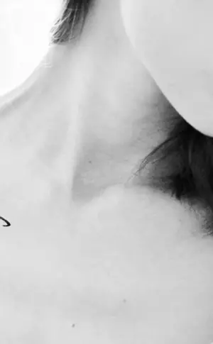 Collarbone tattoo for girls