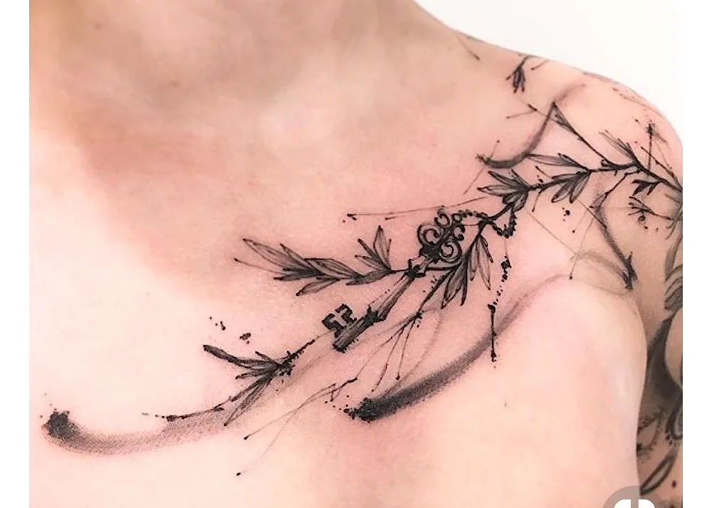 Collarbone tattoo unusual