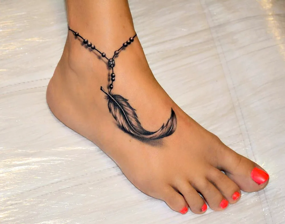 Tattoo on Klimova's leg