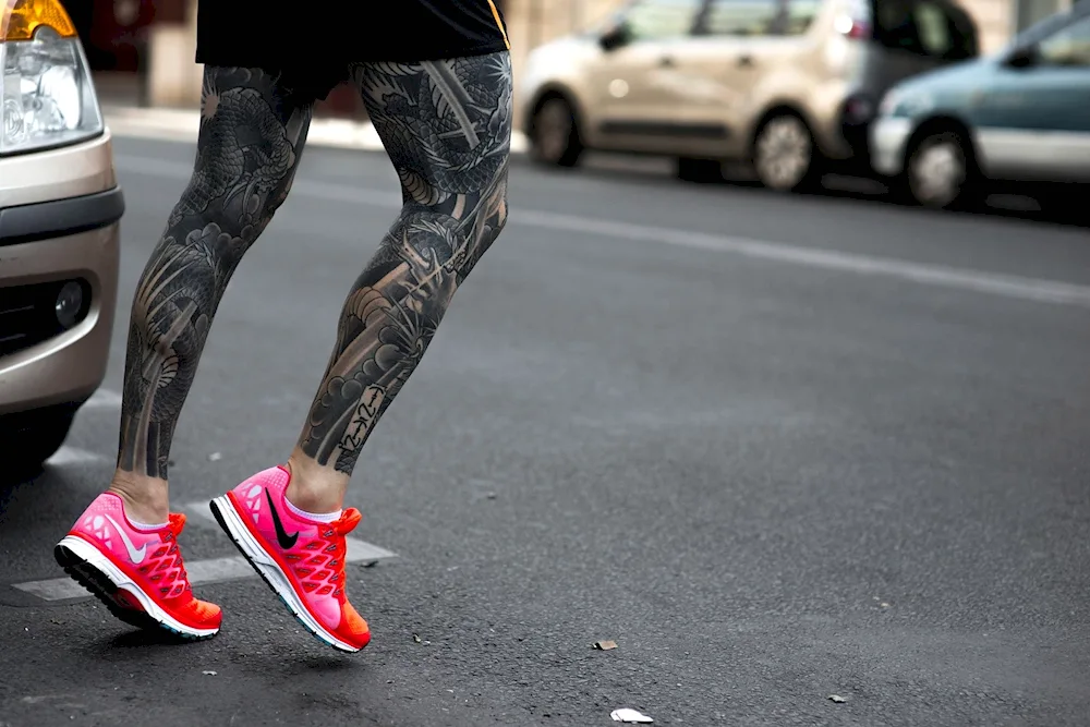 Tattoo on the leg