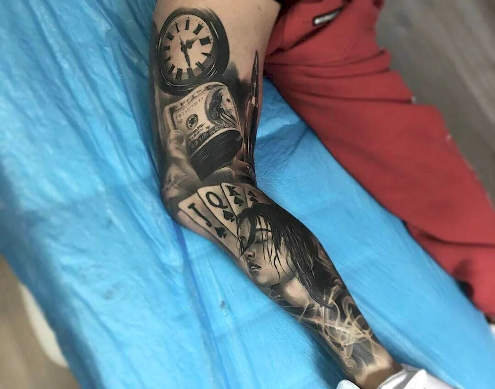 Tattoo on leg