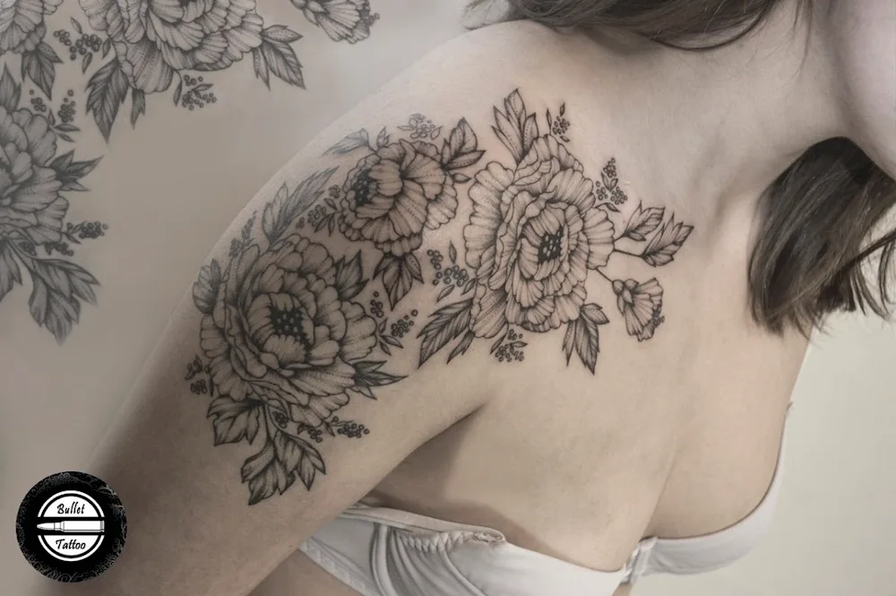 Shoulder tattoos for girls