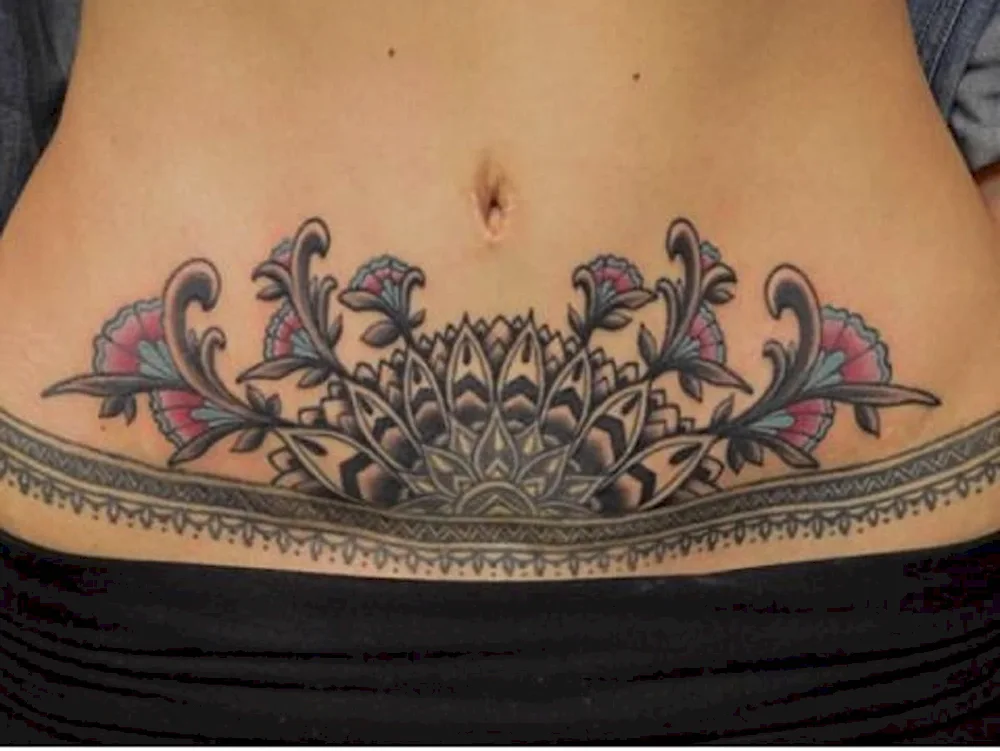 Tattoo after abdominoplasty