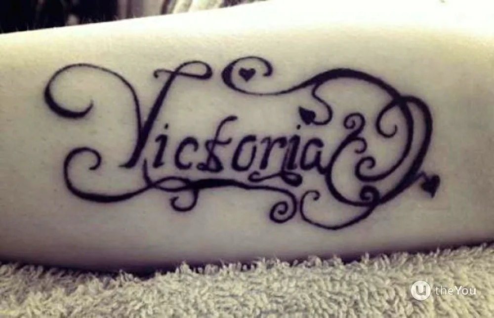 Victoria tattoo with picture