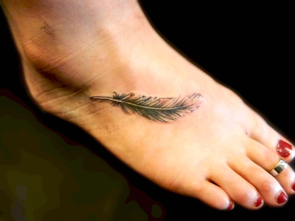 feather tattoo