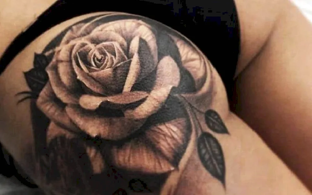 Tattoo rose