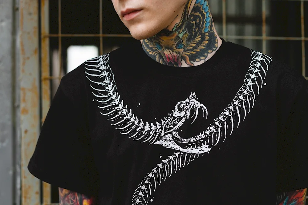 Snake tattoo around neck