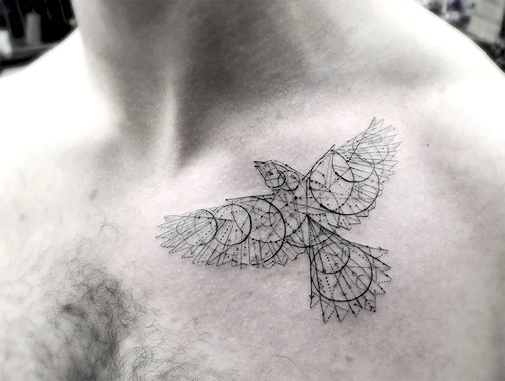 Tattoo on collarbone