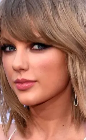 Taylor Swift bob haircut