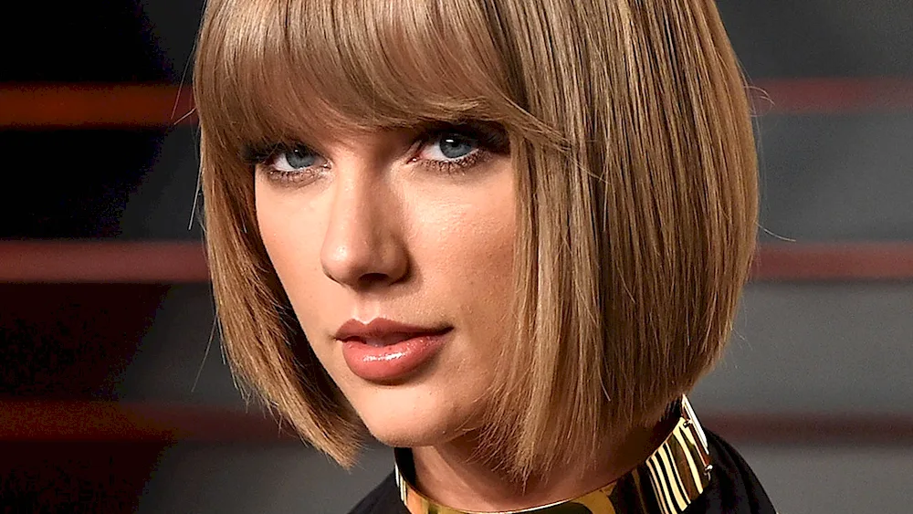 Taylor Swift bob haircut