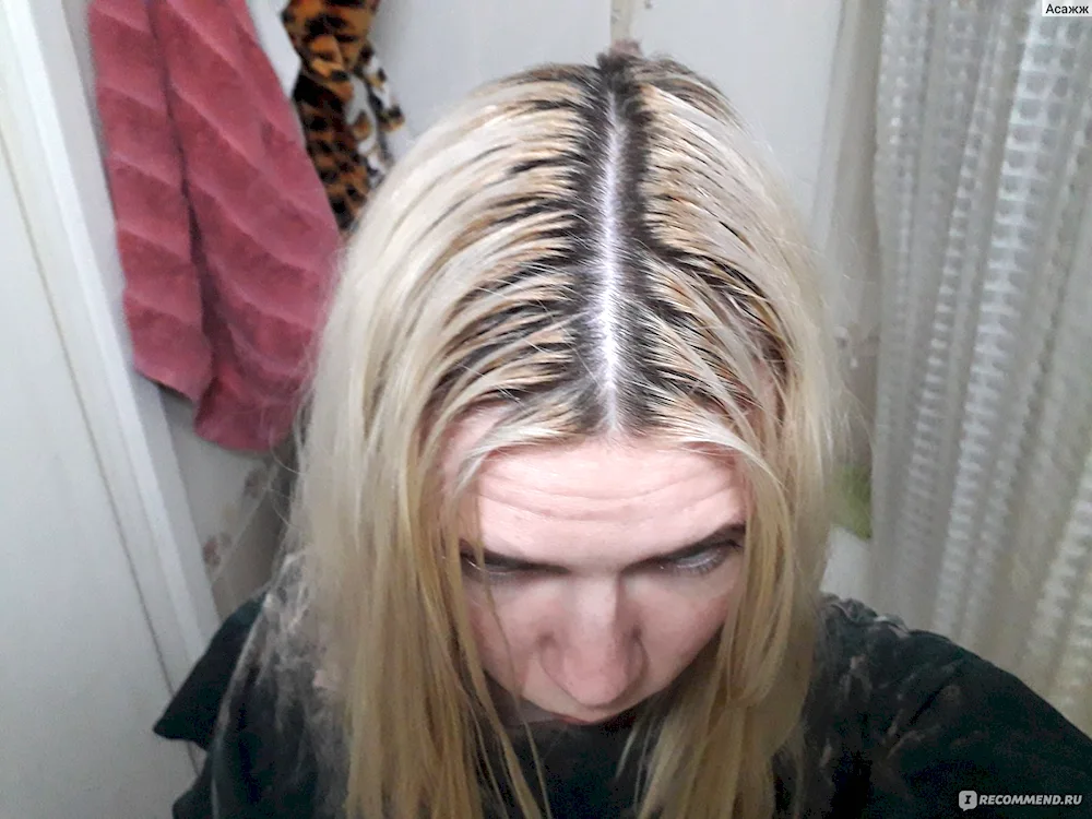 Ombre hair colouring