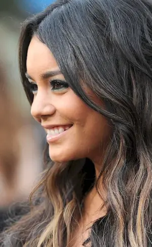 Dark hair colour with blonde strands